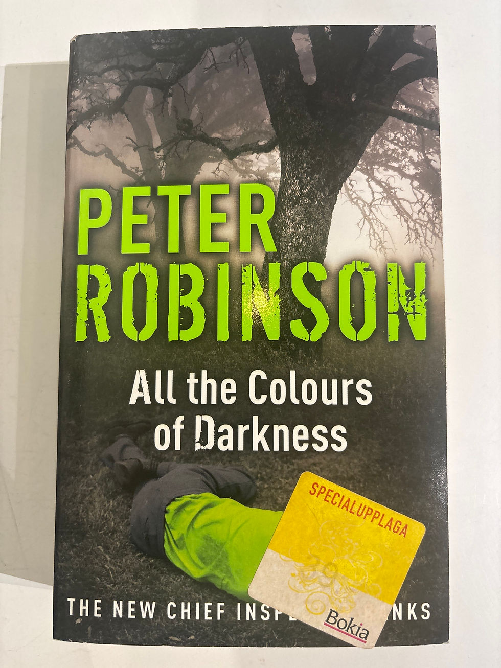 Thumbnail: All the Colours of Darkness