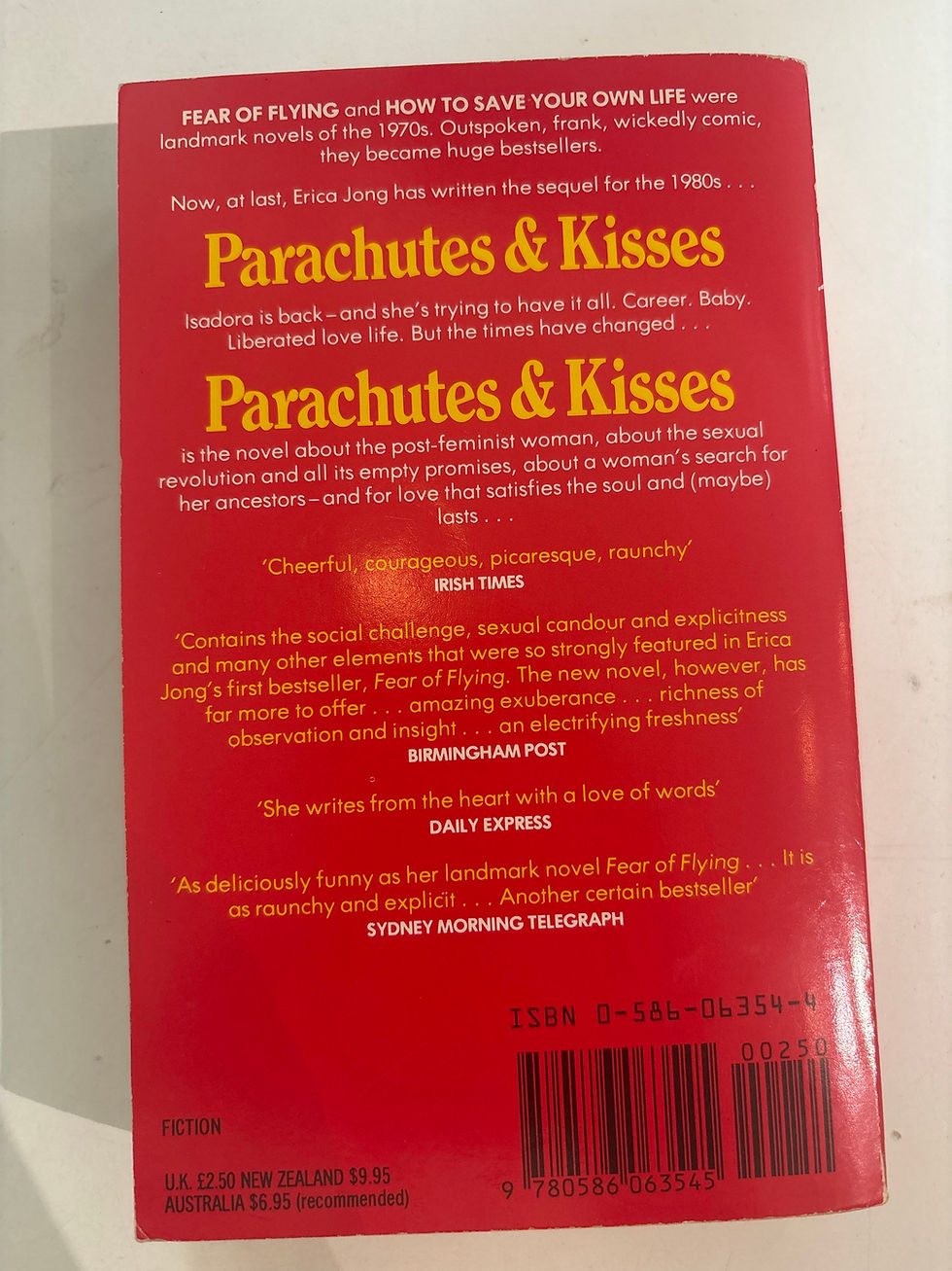 Thumbnail: Parchutes & Kisses