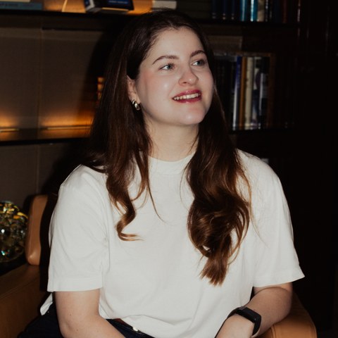 Molly Agnew