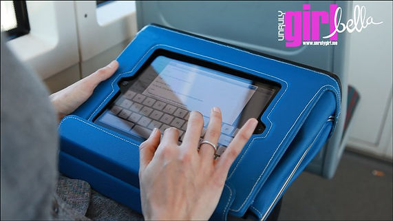 unruly-girl-bella-touch-screen_png_proje