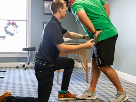 Golf Rehab Therapy vs. Traditional PT: What Golfers Really Need