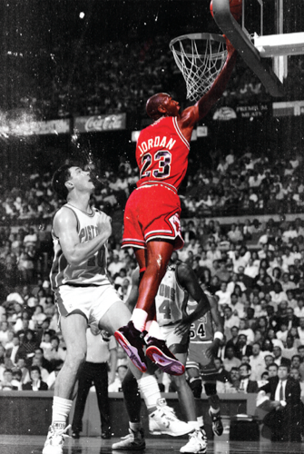 Thumbnail: Basketball Jordan KiSS Original T-Shirt