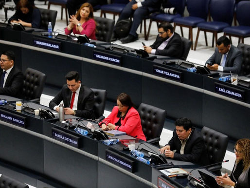 El Salvador: La Iglesia Rompe el Silencio y Denuncia la Muerte de la Libertad