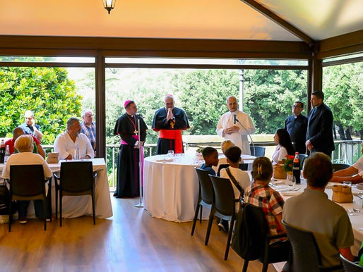 El Papa León XIV almorzó con los pobres: “La criatura más bella es la que lleva la imagen de Dios”