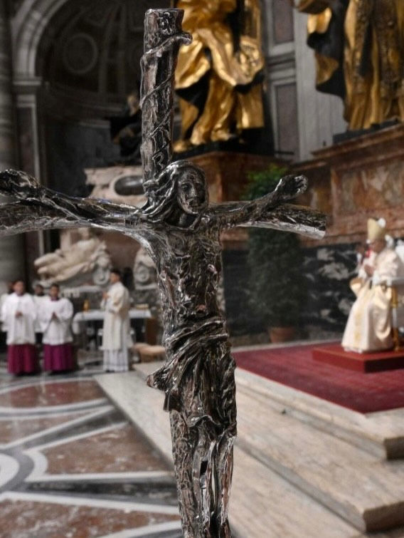 Cruz Pastoral León XIV