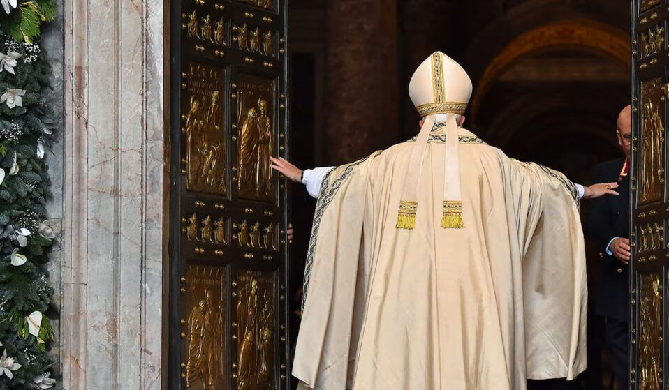 El Regalo que No se Envuelve: La Navidad en la que Aún Podés Abrir el Cielo por un Ser Querido