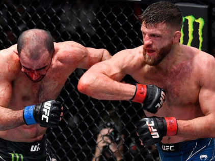 Kattar Dominant; Hands Chikadze First Loss Inside the Octagon