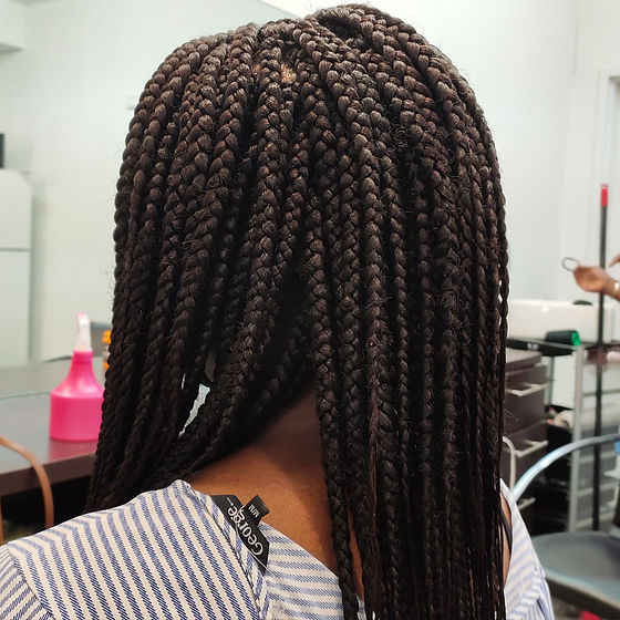 coiffure-tresses-africaine-plaza-st-hubert.jpg