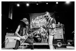 39954991_10157750278814196_2798375633787