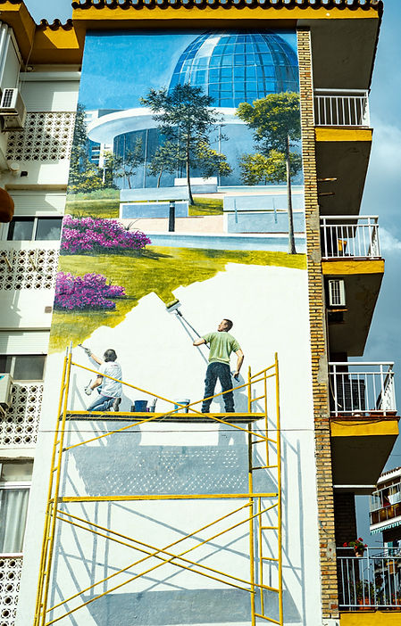 Mural sin título de José Fernández Ríos en la Plaza Ntra. Sra. de los Remedios, Pintado para el concurso de murales de Estepona 2024.