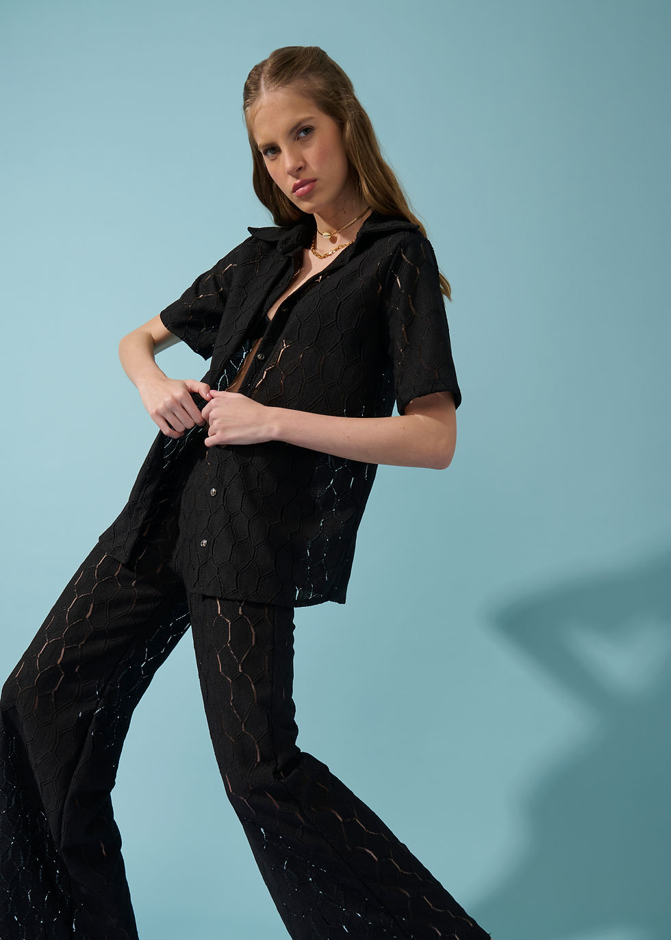 Miniatura: CAMISA FLORA PRETO