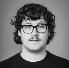 Julian Smith-Gard Headshot _1MB_edited.jpg