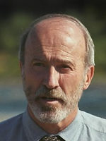 Mike-new-headshot-217x300 (1)_edited.jpg