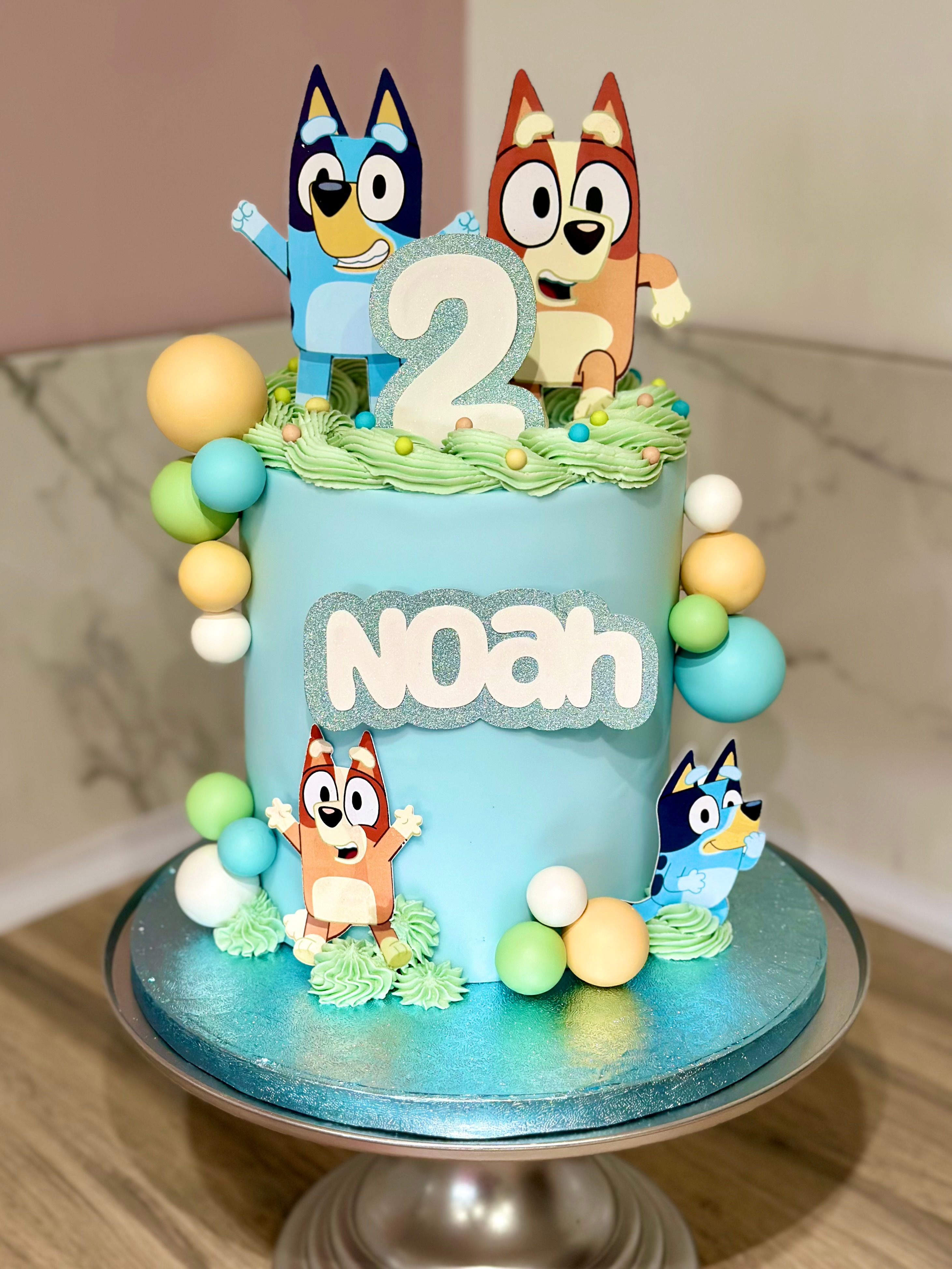 Perosnalised cake topper set Bluey inspired
