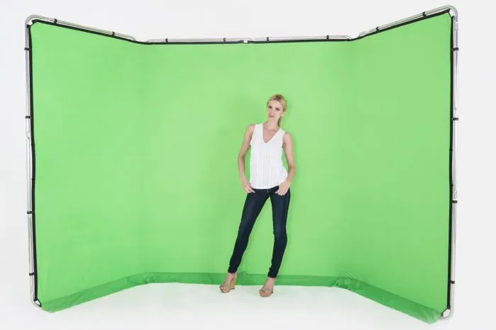 Professional Video Equipment Hire Between Reading and Bristol with solo16