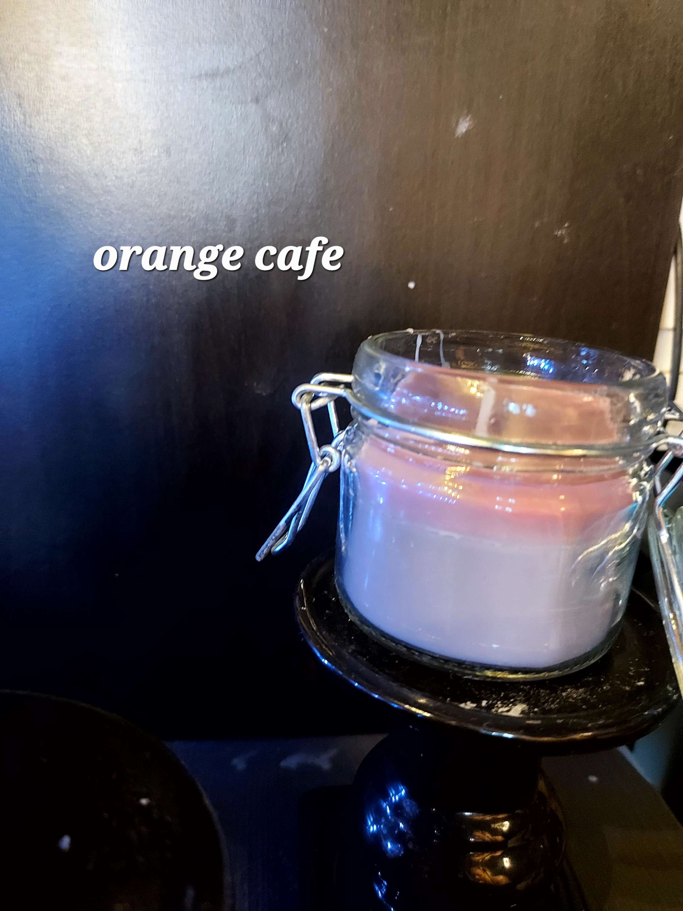 Bougie 100 gr  odeur orange cafe 