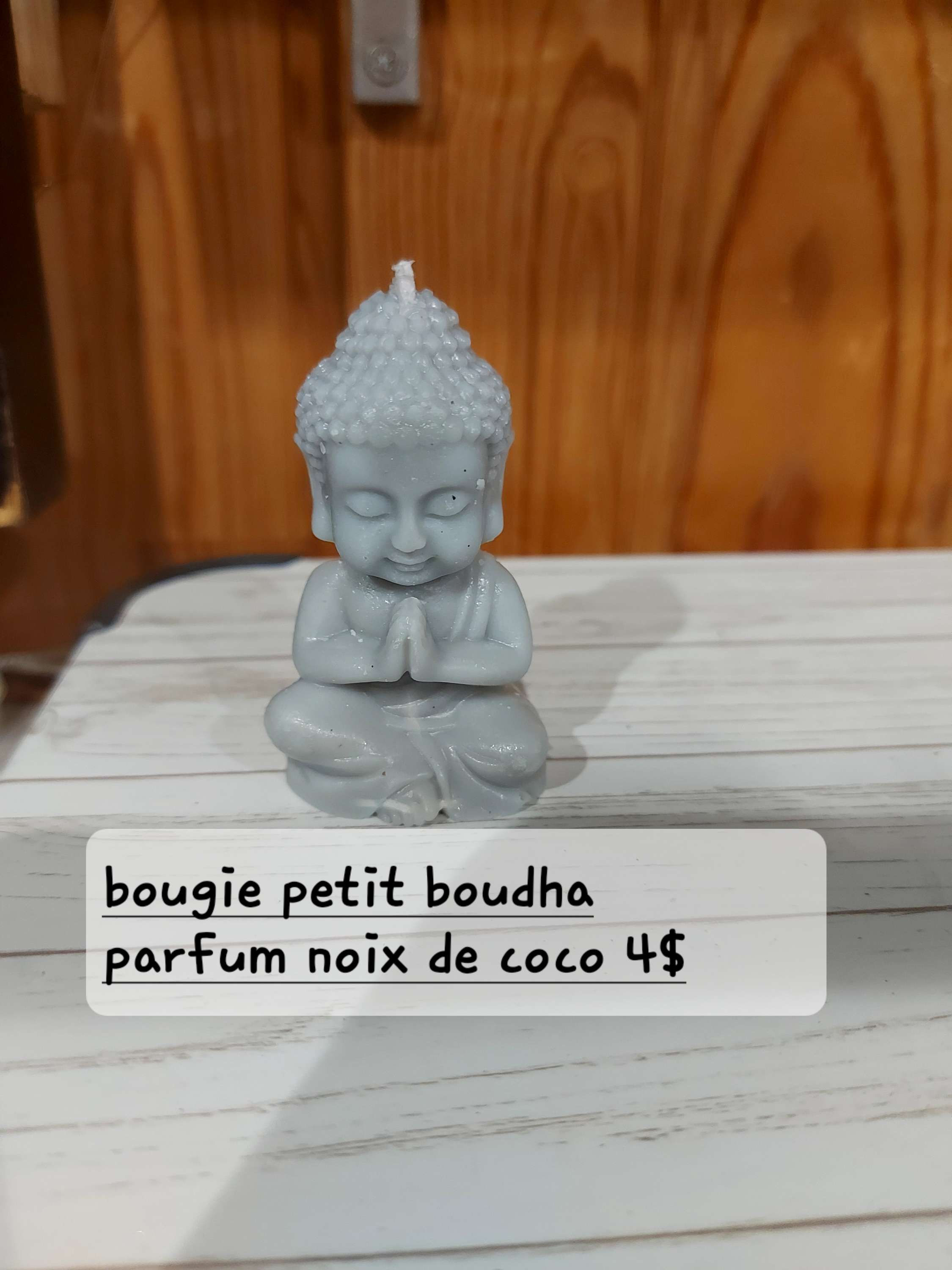 Petit bouddha  à la cire soja parfum  noix coco