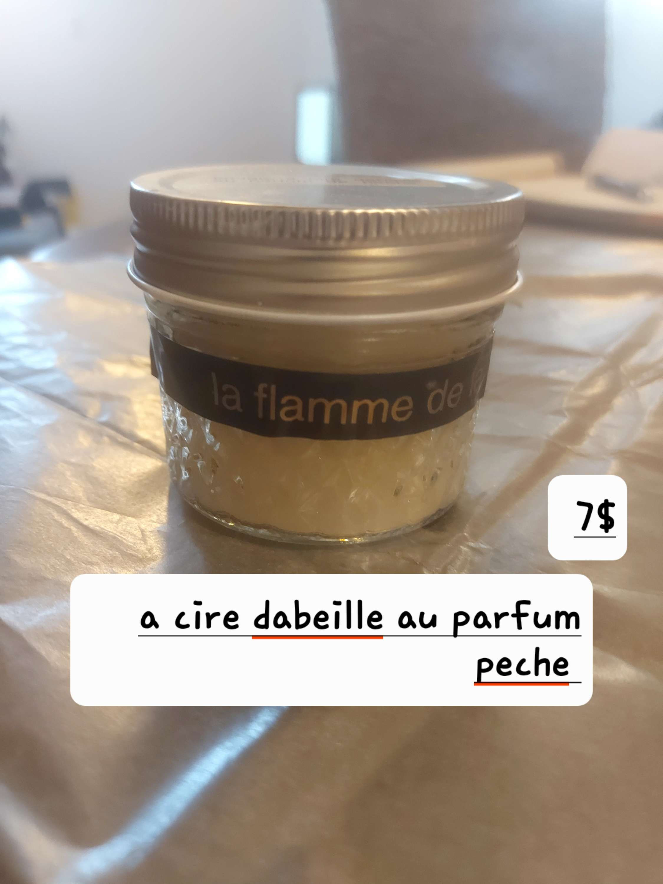 Bougie a cire dabeille au parfum peche 