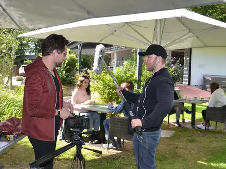 Quickborner Tageblatt: New article about my feature-film "Signals"