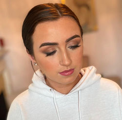 makeupbymonique