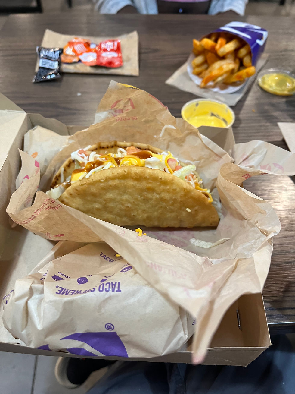 Mel’s Flavorful Culinary Experiences 🍽️🌭