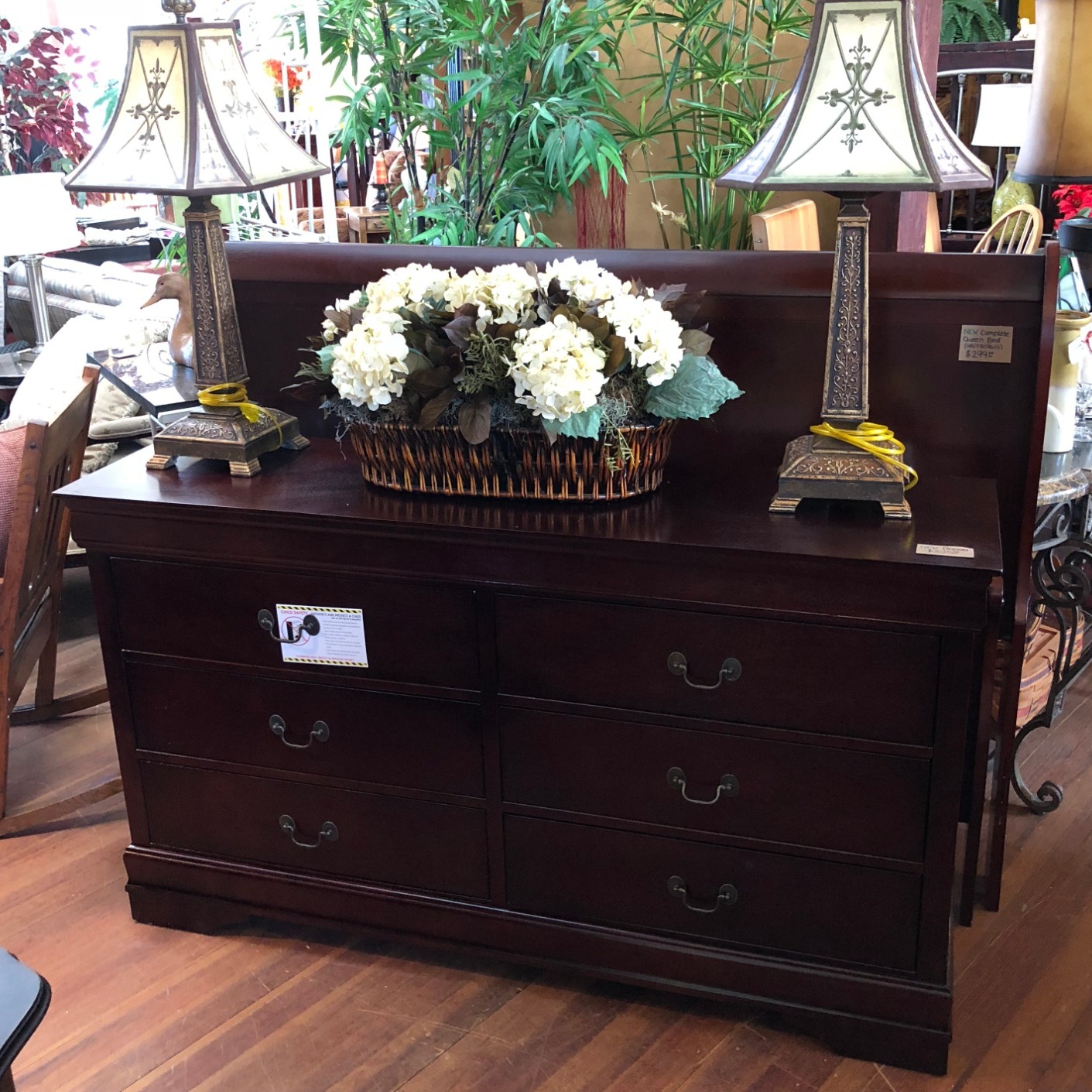 The Furniture Barn of Hendersonville Inventory