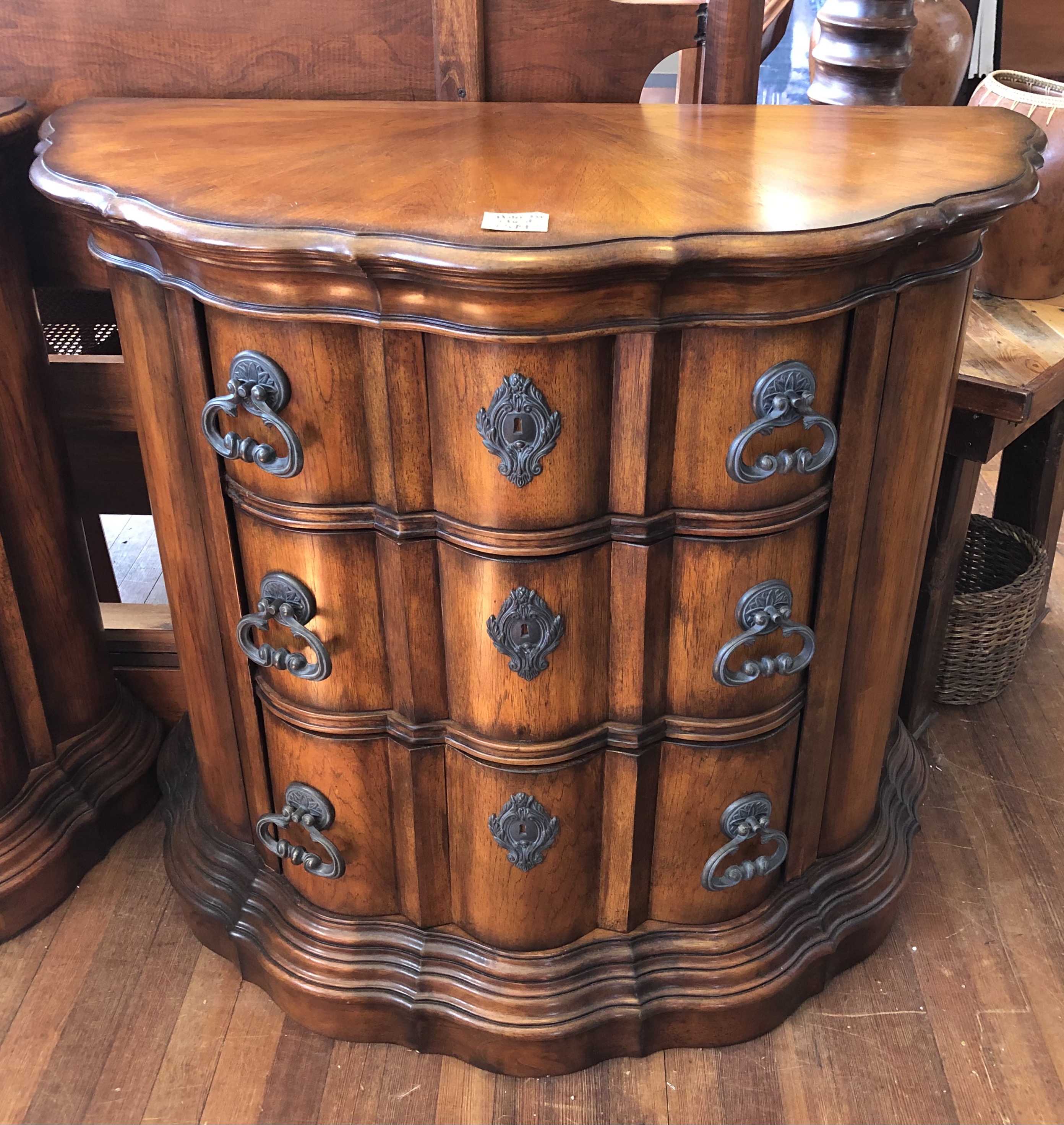 The Furniture Barn of Hendersonville Inventory