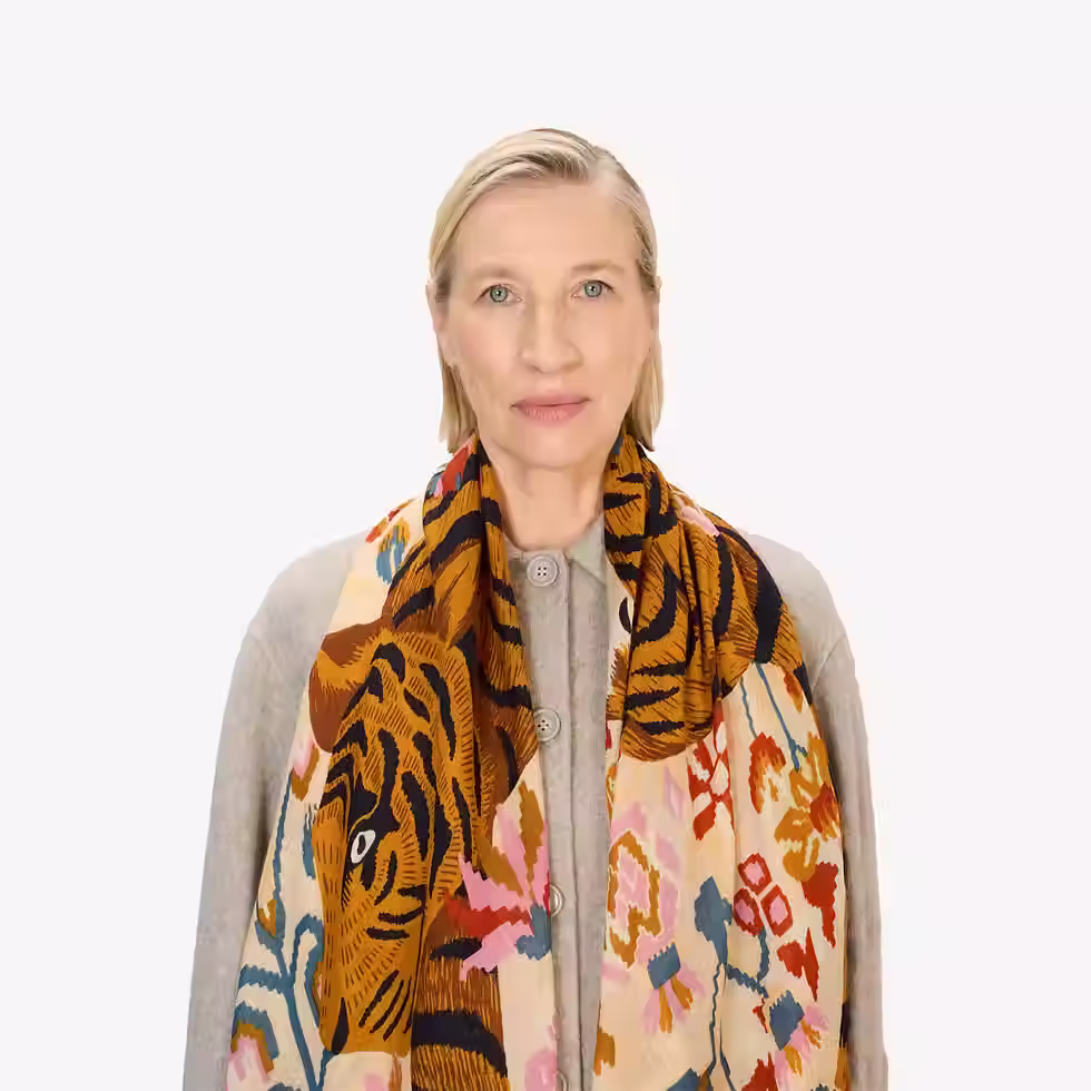 Thumbnail: Inoui Jorgan Scarf 70