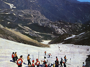 Du rêve du ski toute l’année à la montagne des quatre saisons : l’histoire d’une révolution touristique