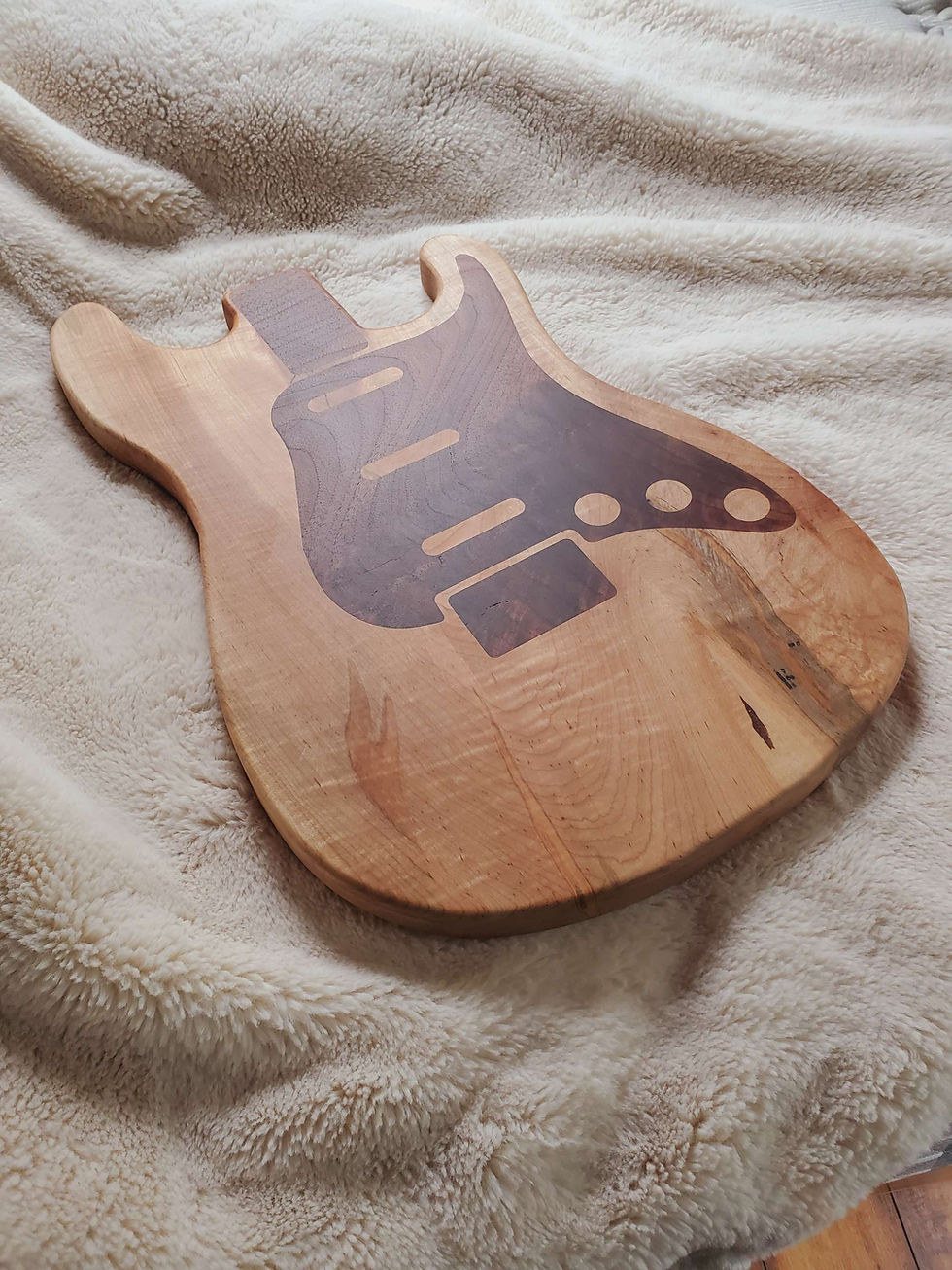 Thumbnail: Guitar cutting board4