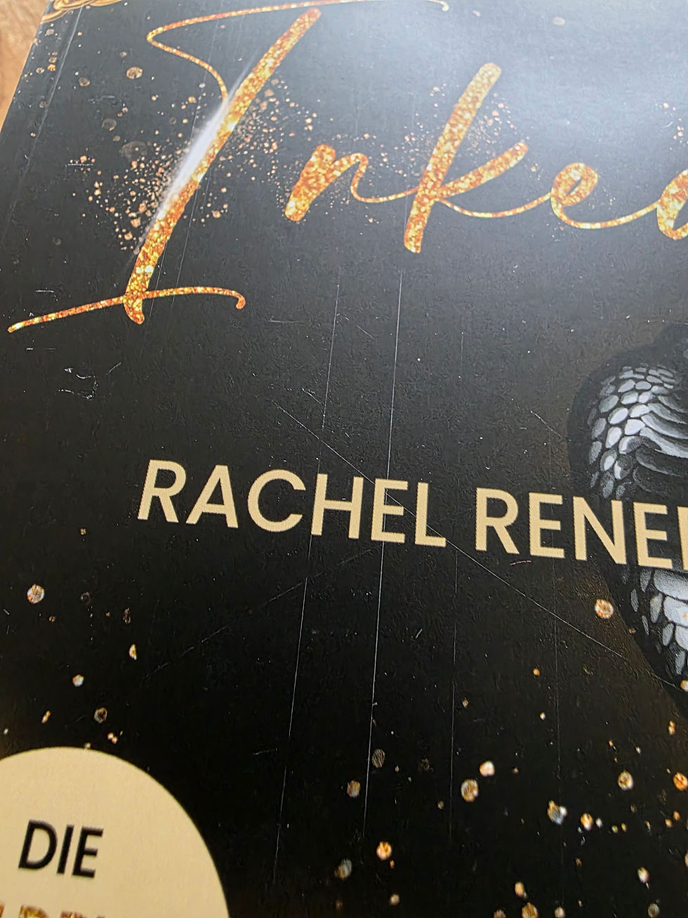 Thumbnail: MÄNGELEXEMPLAR: Limitierte Sonderausgabe von Inked - Die Goldblut-Reihe, Buch 1