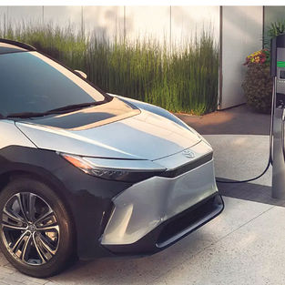Acerca de la nueva familia de vehículos totalmente eléctricos de Toyota
