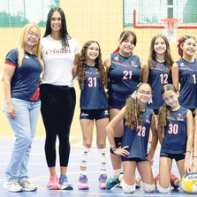 Nueva faceta para Ivonessa.