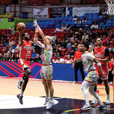 Guaynabo & Aguada eke out wins in BSN.