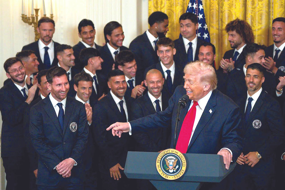 Messi meets with Trump, and divides Argentina.