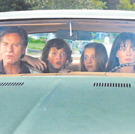 ‘The End of Oak Street’ review: Cul-de-sac dino attack