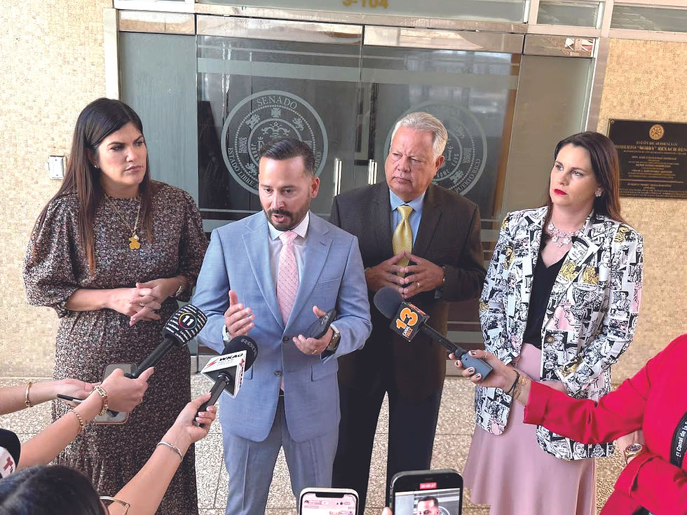 Popular Democratic Party Sen. Luis Javier Hernández Ortiz, second from left, demanded that the head of the Puerto Rico Aqueduct and Sewer Authority be summoned before the island Senate following a series of ongoing water service failures reported across multiple municipalities.