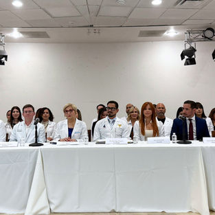 Médicos de estética advierten que Proyecto 971 podría limitar acceso a servicios.