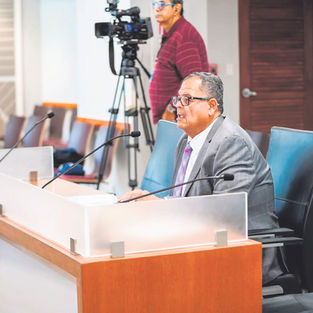 Teachers Assn. to support new salaries, elimination of Teacher Career Law.