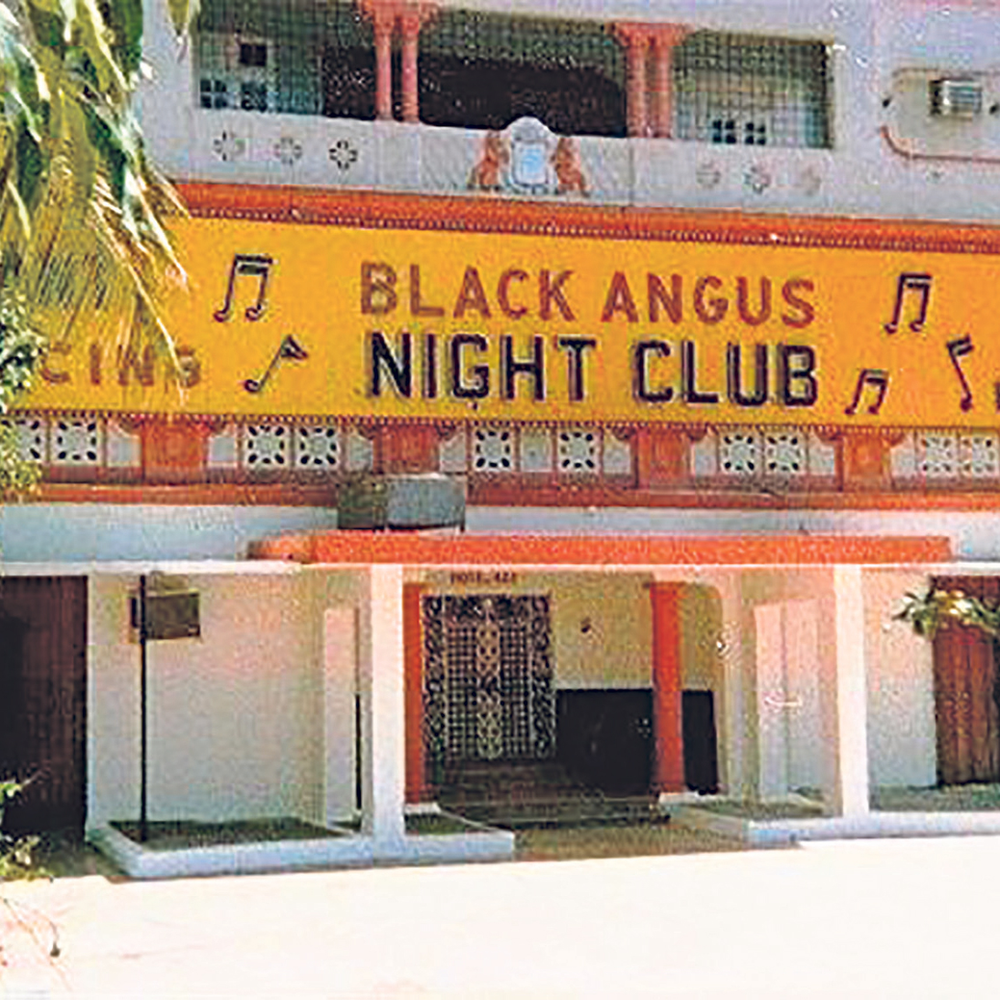 The Black Angus: A life between two worlds.