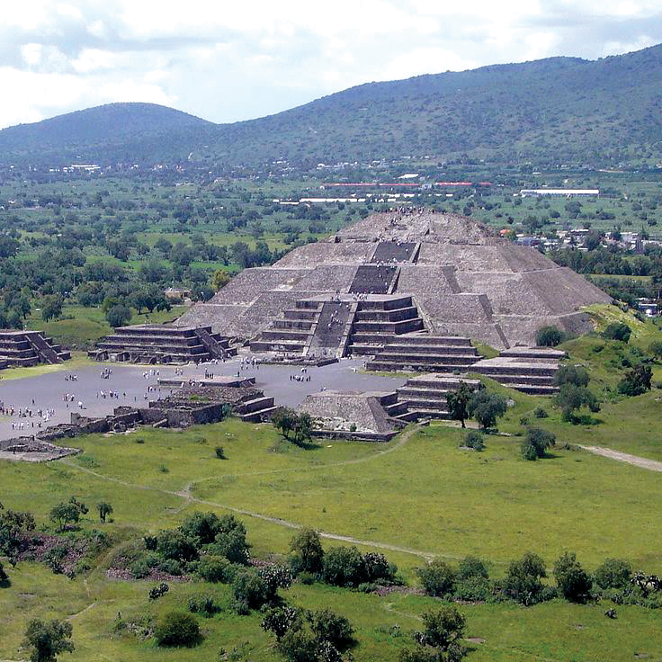 Gunman kills Canadian tourist and wounds others at Mexican pyramids.