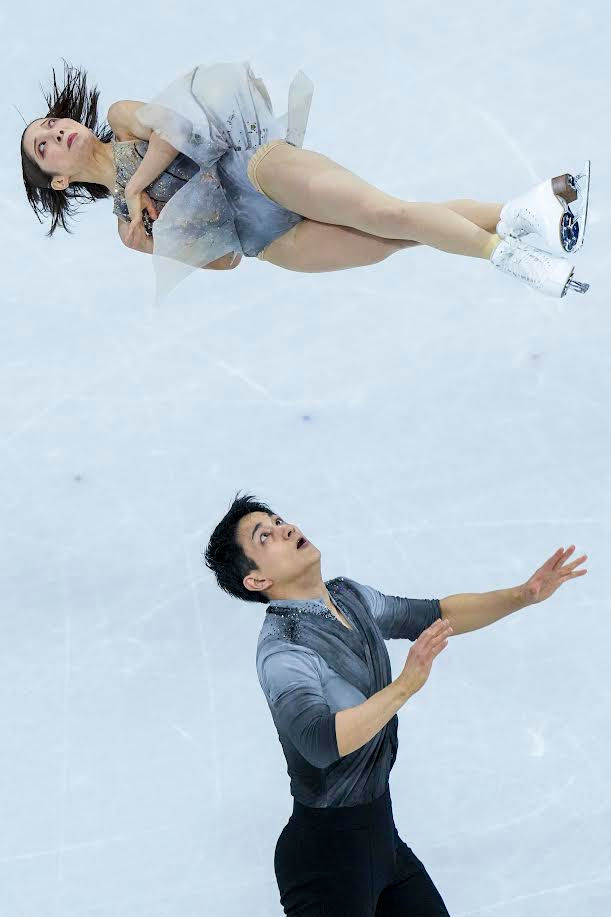 Japan pair knocks the king and queen off their thrones