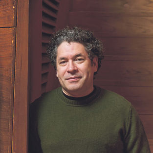 With an extravaganza, the Dudamel era in LA approaches its end