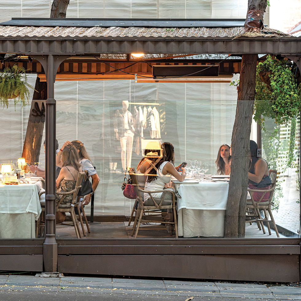 The 10 p.m. dinner is a Spanish tradition. Are people giving it up?
