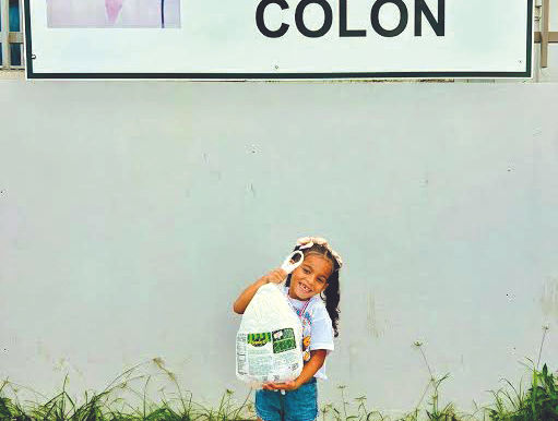 Turkeys distributed in San Juan neighborhoods