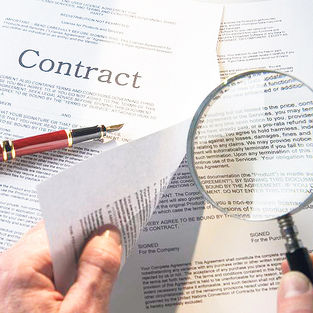 Las Letras Pequeñas en los Contratos.