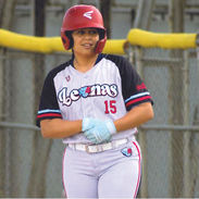 3 players set records in women’s softball
