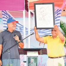 Dedican clausura campamento de verano en Cayey al boxeador Alberto Mercado y el poeta Luis Palés Matos