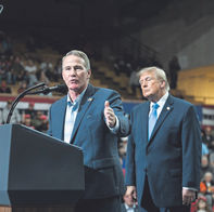 At Trump’s rallies, a familiar mix of rituals and a plea to ‘please pretend’
