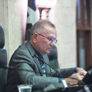 Junte con DACO para monitorear proceso dr devolución de dinero ante cierre de aerolínea Spirit.